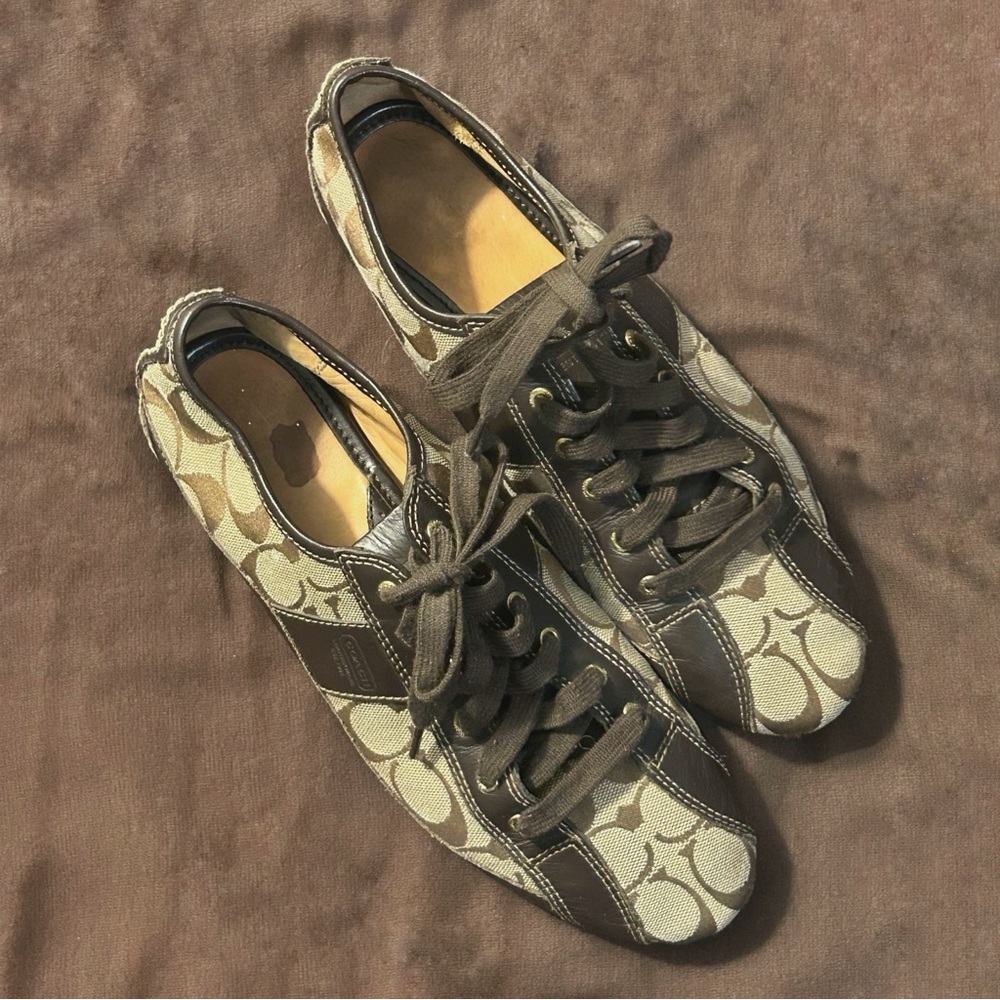 Coach Suee signature canvas and leather sneaker